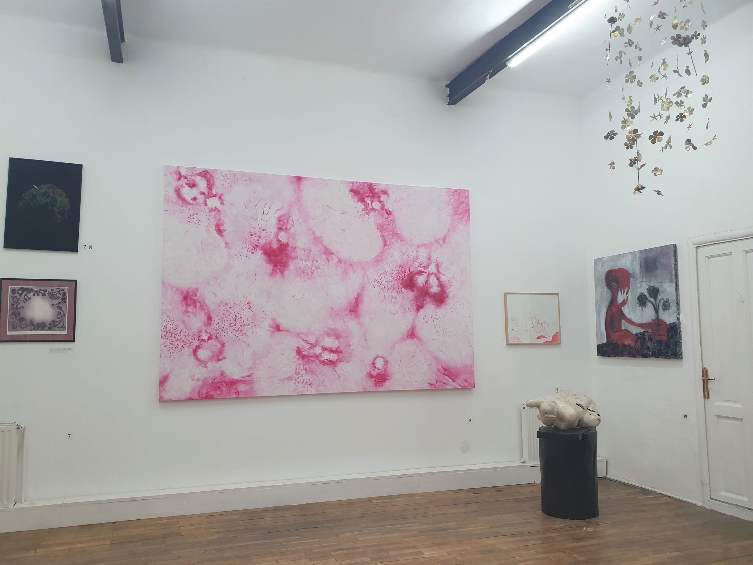 Expozitie Oameni si flori, Conteporan Hair Studio, 1001 arte